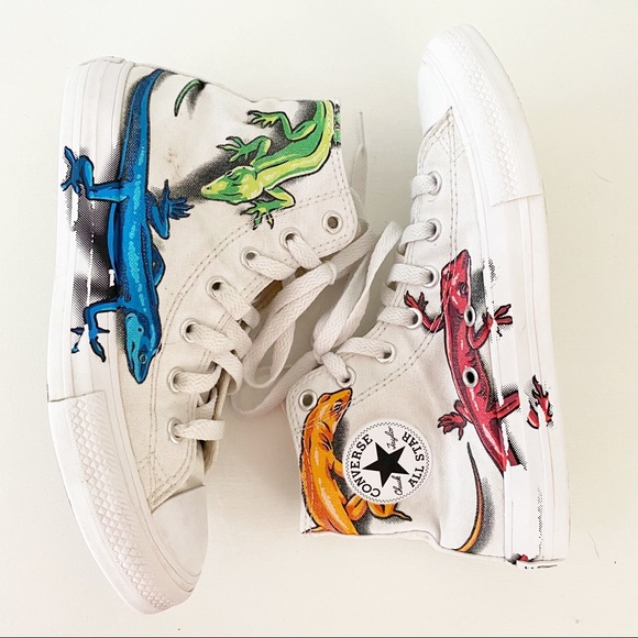 lizard converse high tops